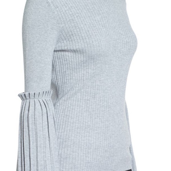 NWT Chelsea 28 Bell Sleeve Sweater - Picture 8 of 10